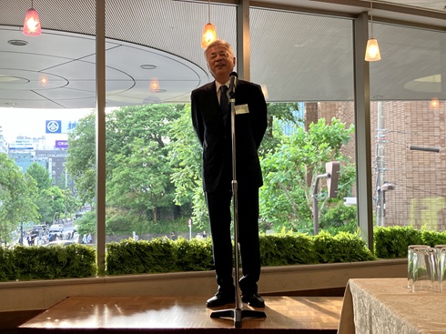 二階堂新理事長の挨拶