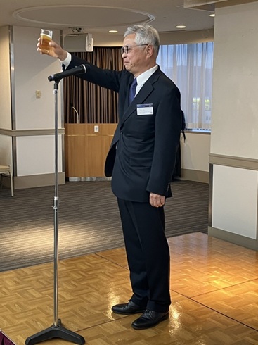 二階堂理事長乾杯